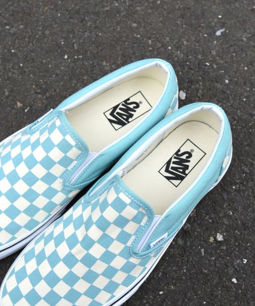 VANS（バンズ）の「VANS: 【エクスクルーシブ】 UA CLASSIC SLIP-ON（スリッポン・メンズ・ライトブルー/ワイン・8/8.5/9/9.5/10/11）」の16枚目の写真