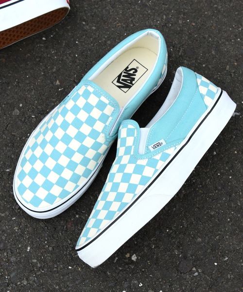 VANS（バンズ）の「VANS: 【エクスクルーシブ】 UA CLASSIC SLIP-ON（スリッポン・メンズ・ライトブルー/ワイン・8/8.5/9/9.5/10/11）」の18枚目の写真