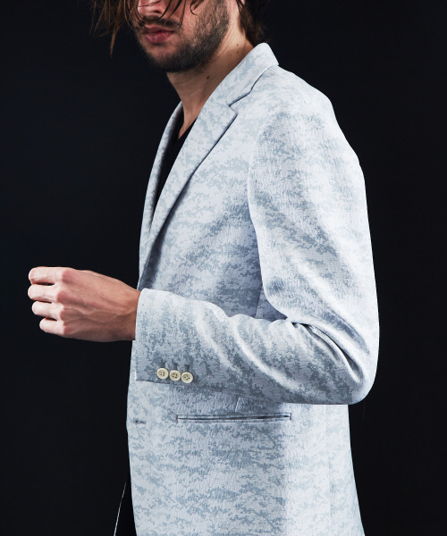 5351 POUR LES HOMMES(ゴーサンゴーイチプールオム)の「【セットアップ対応】デジタルカモフラージュ ノッチドラペル ジャケット(テーラードジャケット・メンズ・ブラック/オフホワイト・44/46/48)」の8枚目の写真