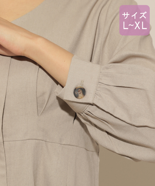 apres jour（アプレジュール）の「【大きいサイズ】Vボタン麻混ワンピース【ZOZOTOZN限定アイテム】（ワンピース・レディース・ベージュ/ラベンダー・X-LARGE）」の14枚目の写真