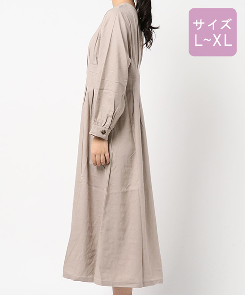 apres jour（アプレジュール）の「【大きいサイズ】Vボタン麻混ワンピース【ZOZOTOZN限定アイテム】（ワンピース・レディース・ベージュ/ラベンダー・X-LARGE）」の19枚目の写真