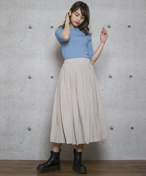 LUGG NAGG(ラグナグ)の「【Jewelobe/ ジュエローブ】オープンショルダーリブニット(ニット/セーター・レディース・ブラック/オフホワイト/グリーン/ブルー/ピンク・FREE)」の10枚目の写真