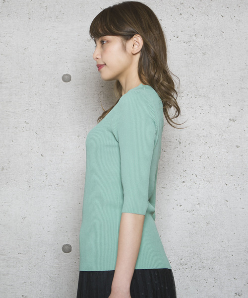 LUGG NAGG(ラグナグ)の「【Jewelobe/ ジュエローブ】オープンショルダーリブニット(ニット/セーター・レディース・ブラック/オフホワイト/グリーン/ブルー/ピンク・FREE)」の7枚目の写真