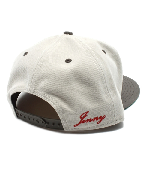 BEAMS BOY（ビームスボーイ）の「NEW ERA / 2TONE “9FIFTY” SPECIAL（キャップ・レディース・オフホワイト/ブルー・ONE SIZE）」の11枚目の写真