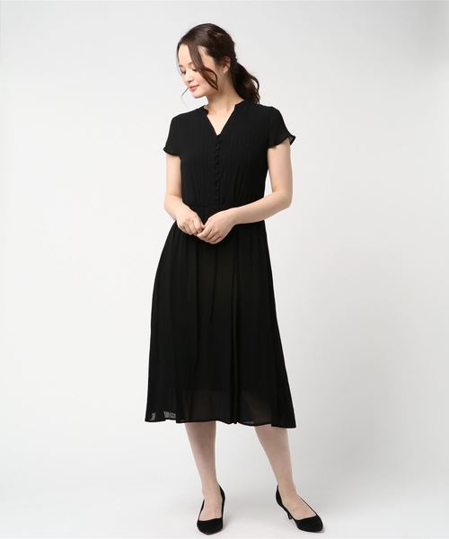 TRUDEA(トルディア)の「クルミ釦スキッパーワンピース(ワンピース・レディース・ブラック/ベージュ/ネイビー/ピンク/キャメル・MEDIUM/LARGE)」の12枚目の写真