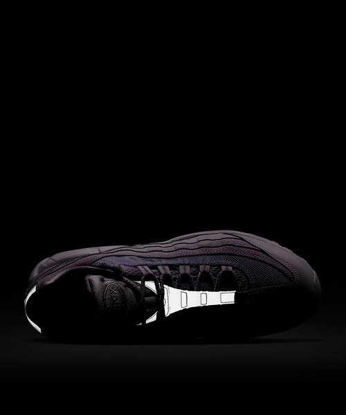 NIKE（ナイキ）の「NIKE / "AIR MAX 95 ESSENTIAL" スニーカー（スニーカー・メンズ・ホワイト・27/26/28/29）」の8枚目の写真