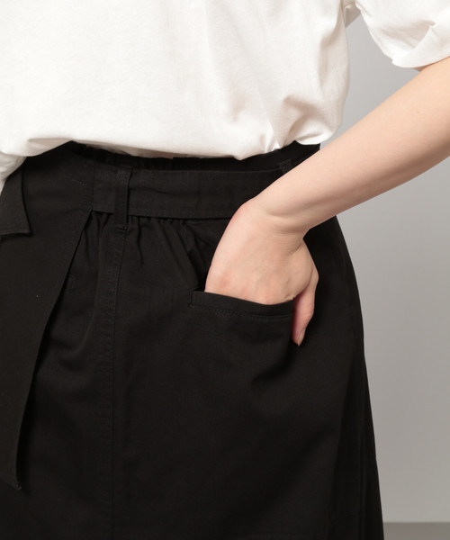 PAGEBOY（ページボーイ）の「エプロンポケットミリタリースカート（スカート・レディース・ブラック/カーキ/キャメル・FREE）」の12枚目の写真