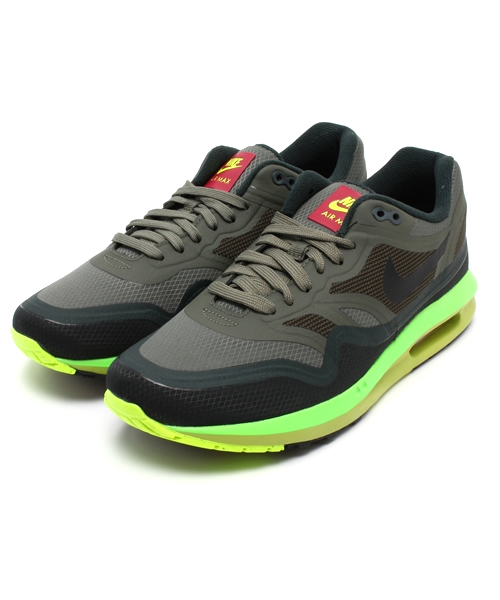 NIKE（ナイキ）の「撥水加工 ユニセックス ナイキ エアマックス ルナ