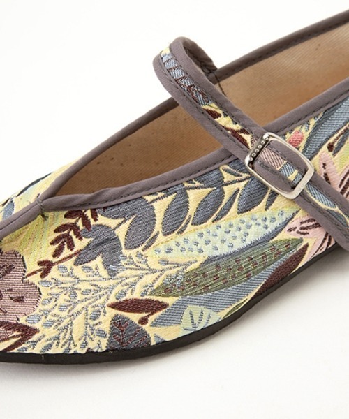 Casselini（キャセリーニ）の「【直営店限定】Casselini（キャセリーニ）ゴブランストラップシューズ（スリッポン・レディース・ブラック/ブラウン/クリーム/レモンイエロー/チャコール・S/M/L）」の8枚目の写真