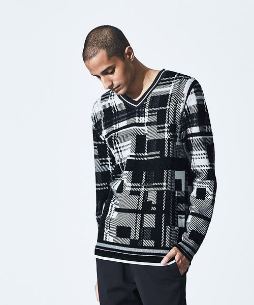 5351 POUR LES HOMMES（ゴーサンゴーイチプールオム）の「【20AW】ブロークンチェックVネックニット（ニット/セーター・メンズ・ブラック/その他/ネイビー・44/46/48/50）」の10枚目の写真