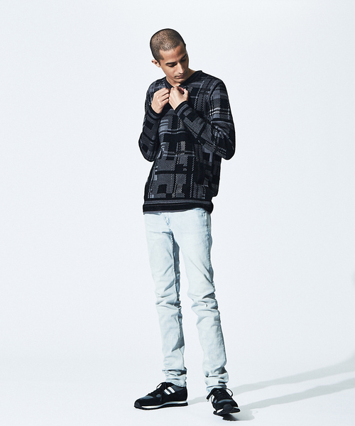 5351 POUR LES HOMMES（ゴーサンゴーイチプールオム）の「【20AW】ブロークンチェックVネックニット（ニット/セーター・メンズ・ブラック/その他/ネイビー・44/46/48/50）」の15枚目の写真