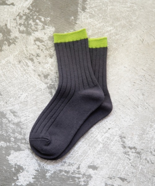 LOWRYS FARM（ローリーズファーム）の「ハイショクリブソックス　921121（ソックス/靴下・キッズ・ホワイト/チャコールグレー/ベージュ/イエロー/オレンジ/ブルー・MEDIUM/LARGE）」の2枚目の写真