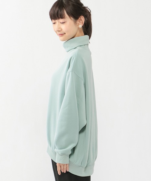 Petit Honfleur(プチオンフルール)の「裏起毛ハイネックプルオーバー(Tシャツ/カットソー・レディース・グリーン/モカ/ベージュ/ピンク・M/L)」の5枚目の写真