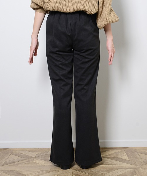 shopnikoniko(ショップニコニコ)の「センプレフレアパンツ(その他パンツ・レディース・ブラック/ブラウン/チャコール/キナリ・フリー)」の7枚目の写真