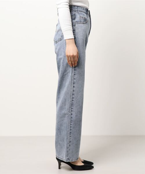 Birthday room（バースデイルーム）の「ヴィンテージ風 デニム ワイド ストレートパンツ（デニムパンツ・レディース・ライトブルー・M/L/S）」の6枚目の写真