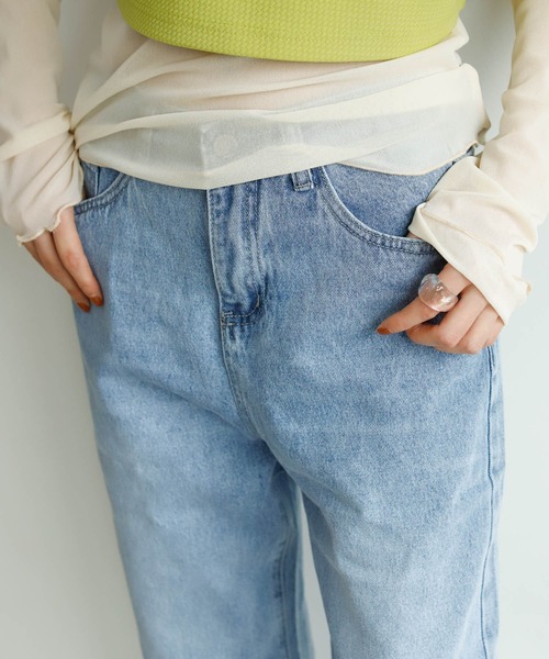 Birthday room（バースデイルーム）の「ヴィンテージ風 デニム ワイド ストレートパンツ（デニムパンツ・レディース・ライトブルー・M/L/S）」の5枚目の写真