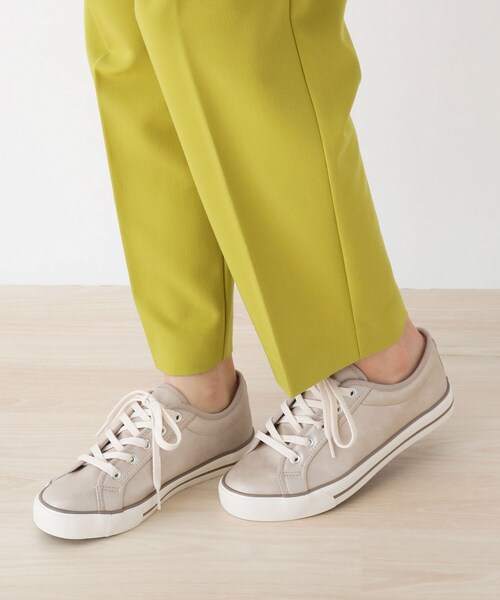 SHOO・LA・RUE（シューラルー）の「◆【人間工学】シューらくフェイクレザースニーカー（スニーカー・レディース・シルバー/ゴールド・35/25/45）」の7枚目の写真