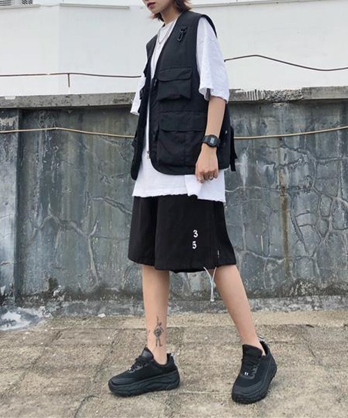 Mimma/Mimaa(ミマ)の「【Mimma/Mimaa】ミリタリーツールベスト(ベスト・メンズ・ブラック/カーキ・FREE)」の5枚目の写真