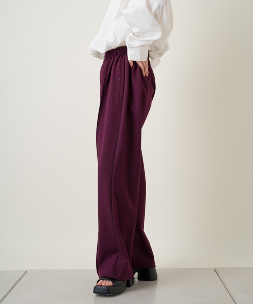 Kastane（カスタネ）の「【WHIMSIC】パイピングトラックパンツ（その他パンツ・レディース・ブラック/ボルドー/グリーン・FREE）」の10枚目の写真