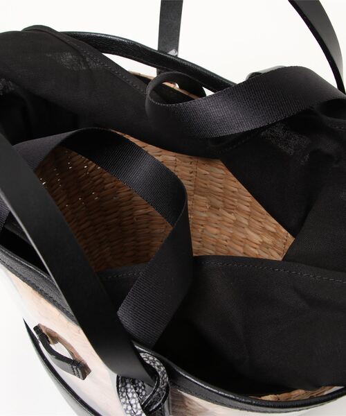 ikot(イコット)の「【ikot】NEW PVC バンカン(トートバッグ・レディース・ホワイト/ブラック・FREE)」の18枚目の写真