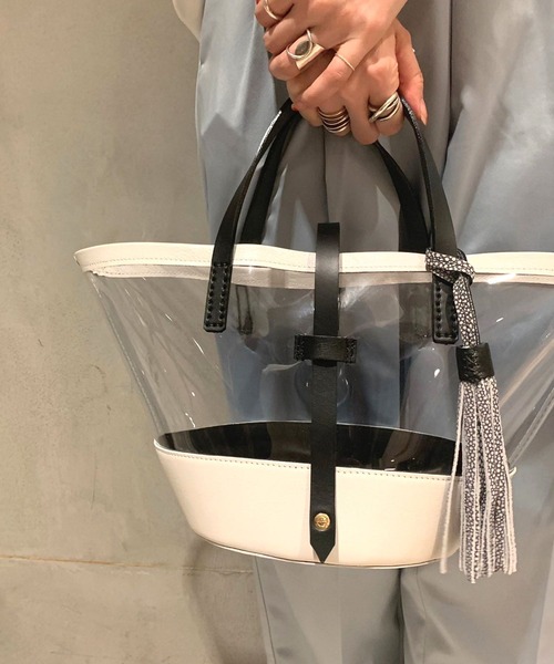 ikot(イコット)の「【ikot】NEW PVC バンカン(トートバッグ・レディース・ホワイト/ブラック・FREE)」の9枚目の写真