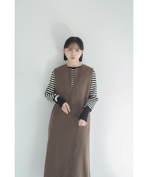 深スリットジャンスカ