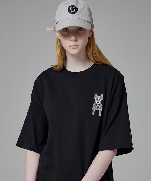 LIFE WORK（ライフワーク）の「『LIFE WORK/ライフワーク』Silicone Radog Short Sleeve T-shirt/フレンチブルドッグワンポイント 半袖Ｔシャツ（Tシャツ/カットソー・メンズ・ホワイト/ブラック・M/L）」の2枚目の写真