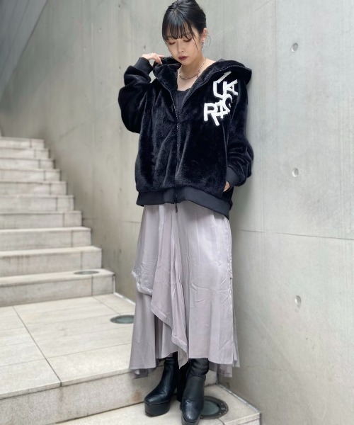 1piu1uguale3 RELAX（ウノピュウノウグァーレトレリラックス）の「【別注】1PIU1UGUALE3 RELAX/ウノピゥ ウノ ウグァーレ トレ リラックス/バックロゴファーブルゾン（ブルゾン・メンズ・ブラック・MEDIUM/LARGE/X-LARGE/XX-LARGE）」の15枚目の写真