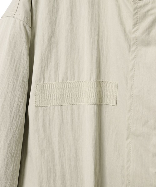 ADAM ET ROPE'（アダムエロペ）の「M-65ライナーキルティング付きモッズコート（モッズコート・レディース・ライトグレー/キナリ・FREE）」の15枚目の写真