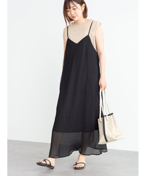 Green　Parks（グリーンパークス）の「プリーツキャミワンピース＊（ワンピース・レディース・ブラック/グリーン/キャメル/グレイッシュベージュ・FREE）」の2枚目の写真