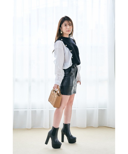 Mafmof（マフモフ）の「Mafmof(マフモフ) ボリューム厚底ストーム太ヒールサイドゴアヒール ブーツ（ブーツ・レディース・ブラック/ブラック系その他・S/M/LL/L）」の8枚目の写真