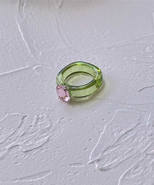 LAC-VERT（ラック・ヴェール）の「アクリルストーンクリアリング（リング・レディース・ピンク/グリーン/イエロー/ブラウン/クリア/ダークブラウン・FREE）」の9枚目の写真