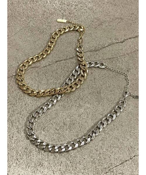 EMODA（エモダ）の「ボリュームチェーンネックレス（ネックレス・レディース・シルバー/ゴールド・FREE）」の3枚目の写真