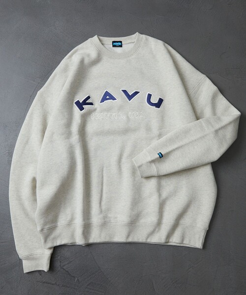 FREAK'S STORE（フリークスストア）の「WEB限定 KAVU×FREAK'S STORE/カブー 別注 カレッジロゴ ヘビーオンス クルーネックスウェット/カレッジプリント（スウェット・メンズ・ブラック/杢グレー/ナチュラル/オリーブ/ブルー・SMALL/MEDIUM/LARGE）」の17枚目の写真