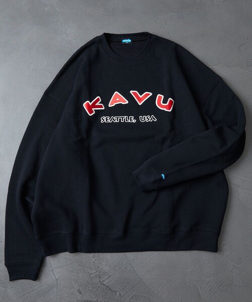 FREAK'S STORE（フリークスストア）の「WEB限定 KAVU×FREAK'S STORE/カブー 別注 カレッジロゴ ヘビーオンス クルーネックスウェット/カレッジプリント（スウェット・メンズ・ブラック/杢グレー/ナチュラル/オリーブ/ブルー・SMALL/MEDIUM/LARGE）」の10枚目の写真