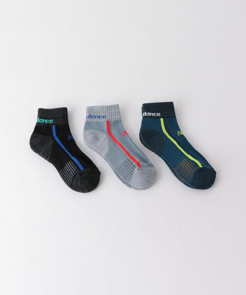 NEW BALANCE(ニューバランス)の「<NEW BALANCE(ニューバランス)> 3P ジュニアソックス 19cm-23cm(ソックス/靴下・キッズ・ブラック/ライトピンク・19-21cm/21-23cm)」の1枚目の写真