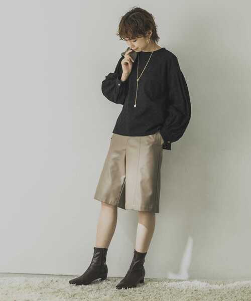 URBAN RESEARCH（アーバンリサーチ）の「幾何柄カットワークレースブラウス（シャツ/ブラウス・レディース・ブラック/オフホワイト・FREE）」の17枚目の写真