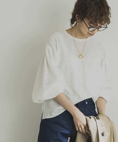 URBAN RESEARCH（アーバンリサーチ）の「幾何柄カットワークレースブラウス（シャツ/ブラウス・レディース・ブラック/オフホワイト・FREE）」の3枚目の写真
