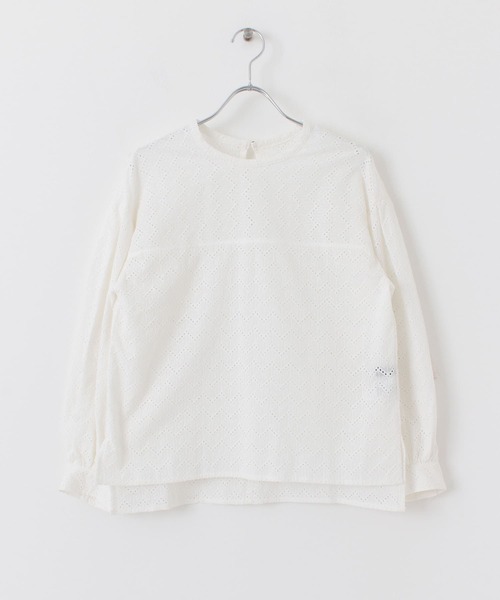 URBAN RESEARCH（アーバンリサーチ）の「幾何柄カットワークレースブラウス（シャツ/ブラウス・レディース・ブラック/オフホワイト・FREE）」の9枚目の写真