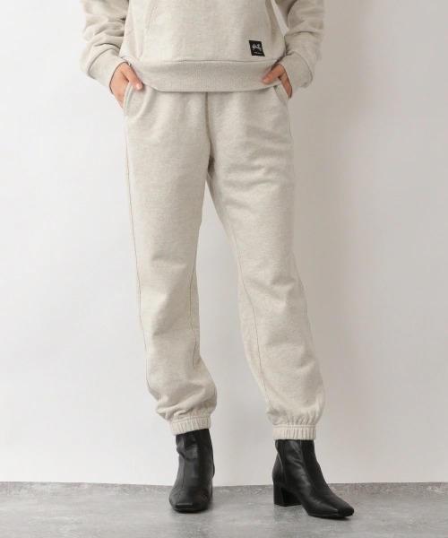 LOWRYS FARM(ローリーズファーム)の「StanRayウラケパンツ 219730(スウェットパンツ・レディース・アイボリー/マスタード・FREE)」の2枚目の写真