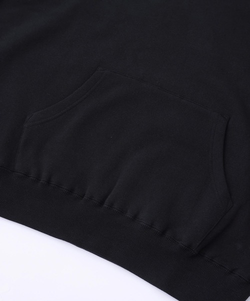 MILKFED.（ミルクフェド）の「EMBROIDERED BAR BIG SWEAT HOODIE（パーカー・レディース・ブラック/ベージュ/ネイビー/オフホワイト/ライトグリーン/ライトピンク/A/B/アッシュ・ONE SIZE）」の18枚目の写真