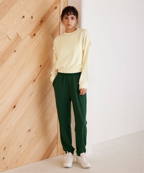 SEA DRESS(シードレス)の「裏毛ショートデザインヨガトップス(Tシャツ/カットソー・レディース・杢グレー/ピンク/オフホワイト・M/L)」の9枚目の写真