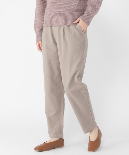 studio CLIP（スタディオクリップ）の「【満点いつものパンツ】柔らかストレッチイージーパンツ[プラスサイズ]（その他パンツ・レディース・ラベンダー/グリーン/ブルー/モカ/スモーク/オフホワイト/マスタード/カーキ/イエロー系その他/ダークグレー・LARGE/SMALL/XX-LARGE/X-LARGE/XXX-LARGE/MEDIUM）」の4枚目の写真