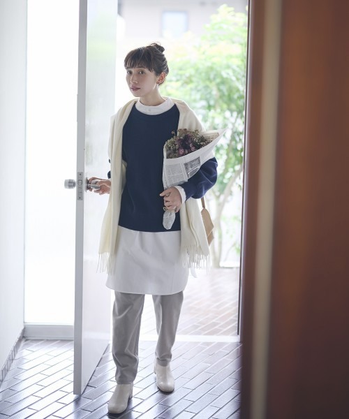 studio CLIP（スタディオクリップ）の「【満点いつものパンツ】柔らかストレッチイージーパンツ[プラスサイズ]（その他パンツ・レディース・ラベンダー/グリーン/ブルー/モカ/スモーク/オフホワイト/マスタード/カーキ/イエロー系その他/ダークグレー・LARGE/SMALL/XX-LARGE/X-LARGE/XXX-LARGE/MEDIUM）」の17枚目の写真