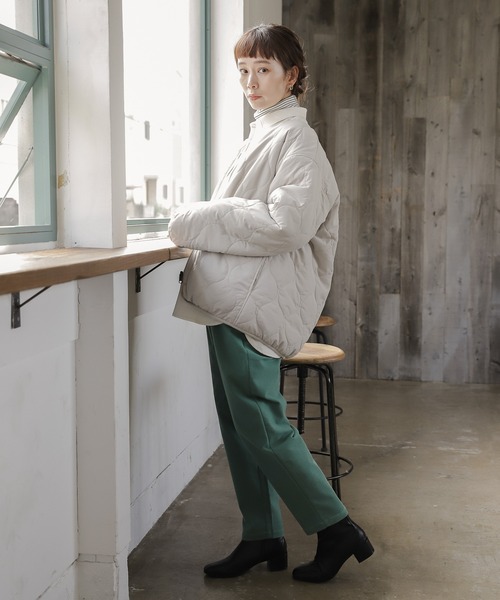 studio CLIP（スタディオクリップ）の「【満点いつものパンツ】柔らかストレッチイージーパンツ[プラスサイズ]（その他パンツ・レディース・ラベンダー/グリーン/ブルー/モカ/スモーク/オフホワイト/マスタード/カーキ/イエロー系その他/ダークグレー・LARGE/SMALL/XX-LARGE/X-LARGE/XXX-LARGE/MEDIUM）」の21枚目の写真