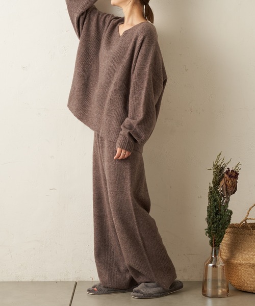 TERRITOIRE（テリトワール）の「■別注■【Miller/ミラー】針抜きニットプルオーバー（ルームウェア/パジャマ・レディース・ブラウン/アイボリー・FREE）」の20枚目の写真