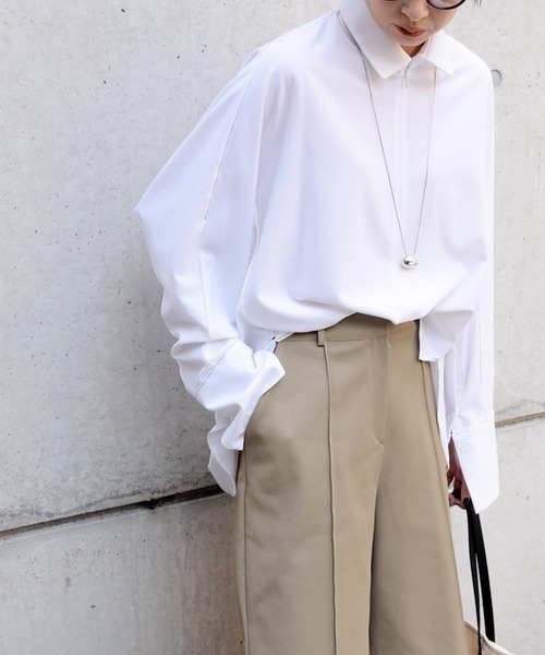 Marient（マリエント）の「T/RデザインステッチオーバーBL（シャツ/ブラウス・レディース・ブラウン/ブラック/ホワイト・FREE）」の2枚目の写真