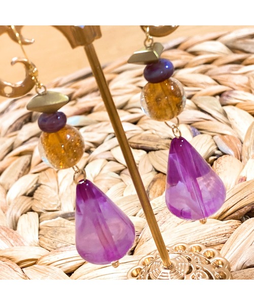 tone(トーン)の「【LoveAmooN】 lampwork×handdyedbeads purple (MA)(ピアス(両耳用)・レディース・ゴールド・FREE)」の4枚目の写真