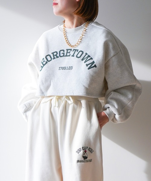 VENCEEXCHANGE（ヴァンスエクスチェンジ）の「裏起毛カレッジロゴクロップドプルオーバー（スウェット・レディース・オフホワイト/ブラック/グリーン・M）」の2枚目の写真