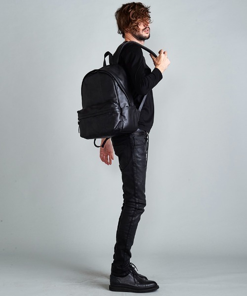 NO ID.（ノーアイディ）の「mko10222-ｶｳﾚｻﾞｰﾊﾞｯｸﾞﾊﾟｯｸ（バックパック/リュック・メンズ・ブラック・ONE SIZE）」の4枚目の写真